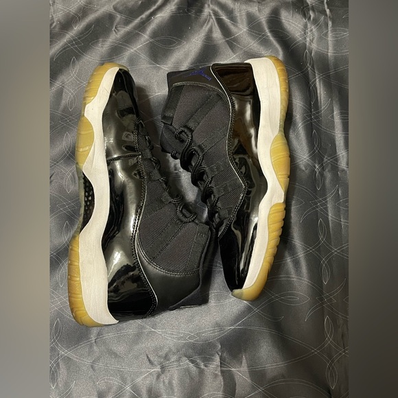 Air Jordan Retro 11 space jam (2016) - Picture 2 of 8